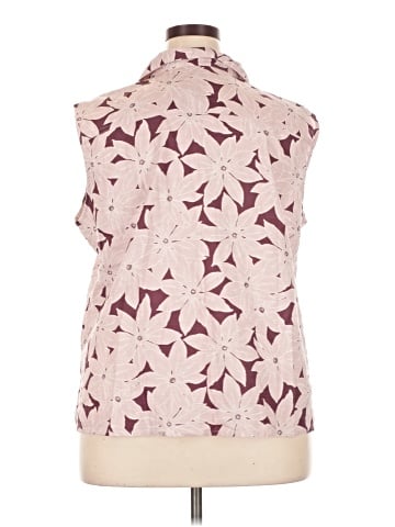 Eddie Bauer Sleeveless Button-Down Shirt (view 2)