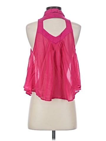 Finders Keepers Sleeveless Blouse (view 2)