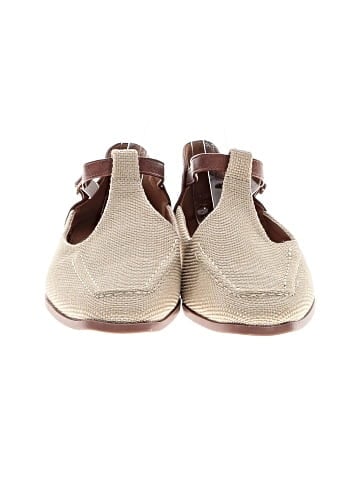 Unbranded Flats (view 2)