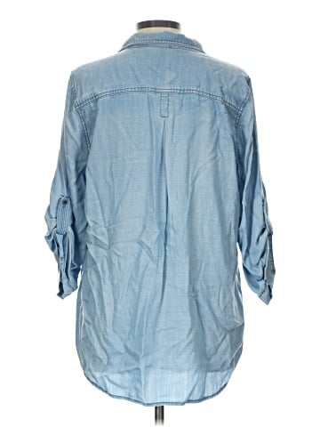Skies Are Blue 3/4 Sleeve Button-Down Shirt (view 2)