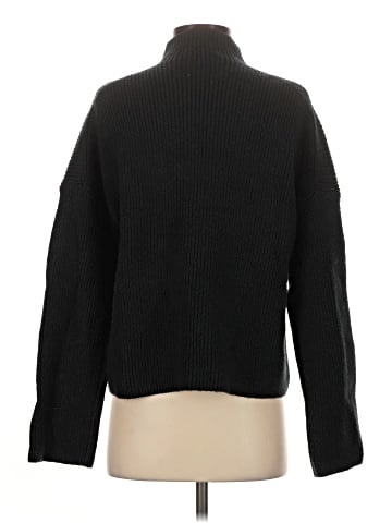 Abercrombie & Fitch Turtleneck Sweater (view 2)