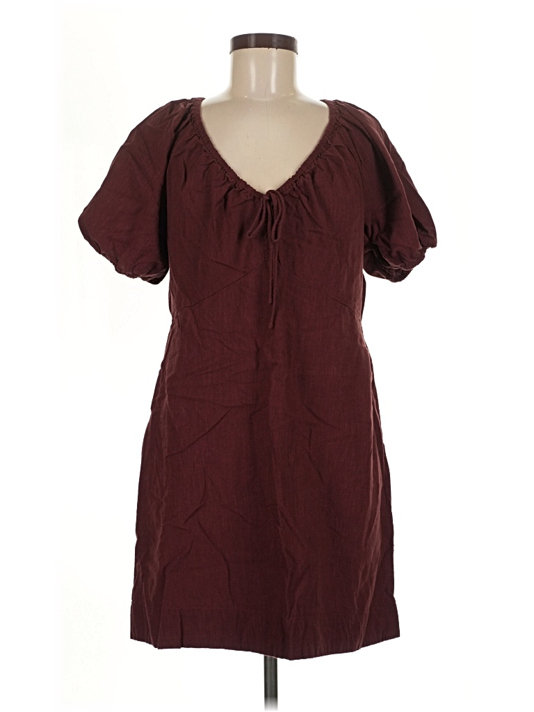 Pre-owned Universal Thread Casual Dress In Burgundy