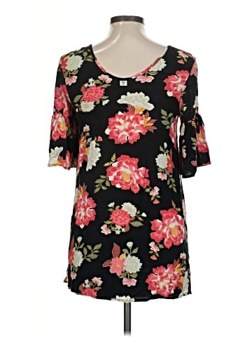Billabong 3/4 Sleeve Blouse (view 2)