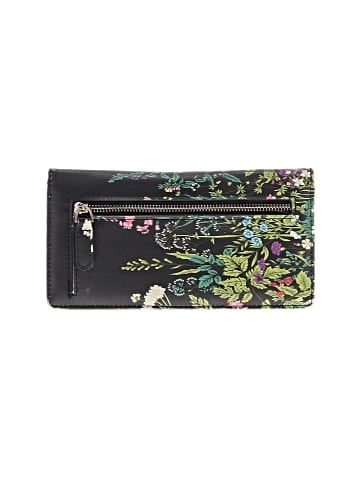 Unbranded Wallet (view 2)