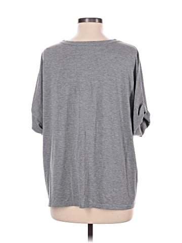 Unbranded 3/4 Sleeve T-Shirt (view 2)