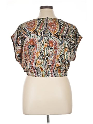 1.State Short Sleeve Blouse (view 2)