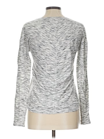 Lululemon Athletica Long Sleeve T-Shirt (view 2)