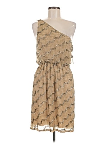 Alice + Olivia Casual Dress (view 1)