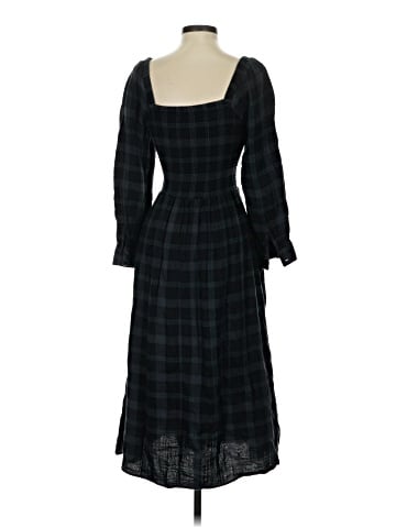 Madewell Lightspun Lucie Long-Sleeve Smocked Midi Dress in Livonia Plaid (view 2)