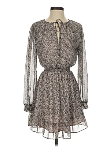 WAYF Casual Dress (view 1)