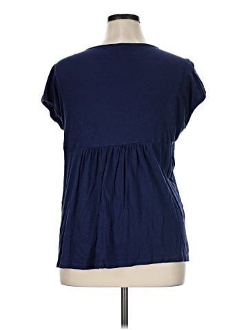 Gloria Vanderbilt Short Sleeve T-Shirt (view 2)