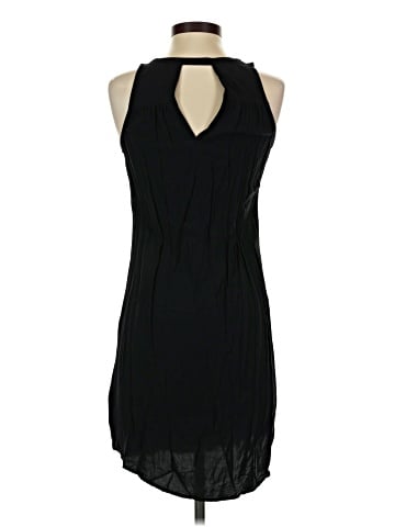 Old Navy Casual Dress (view 2)