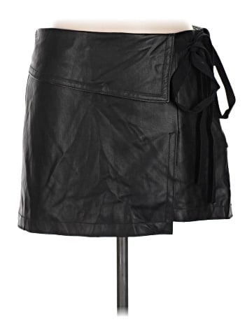 No. 21 Faux Leather Skirt (view 1)