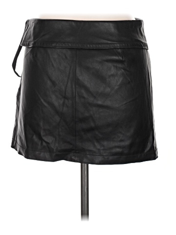 No. 21 Faux Leather Skirt (view 2)