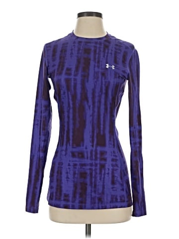 Under Armour Long Sleeve T-Shirt (view 1)