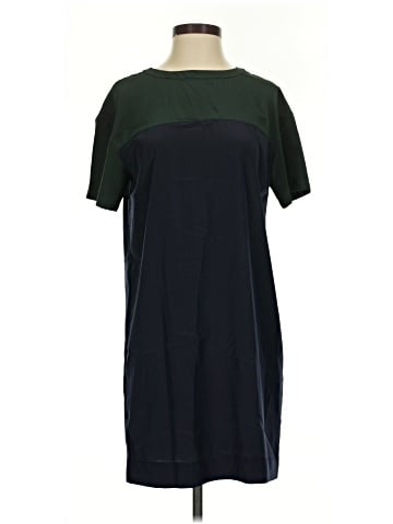 Uniqlo Casual Dress (view 1)