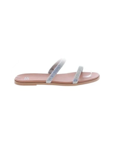 BP. Sandals (view 1)