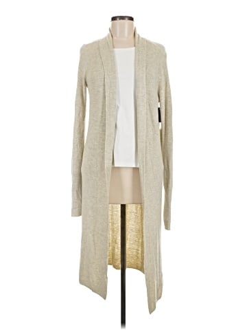 Leith Cardigan (view 1)