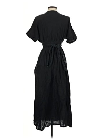 Urban Outfitters Casual Dress (view 2)