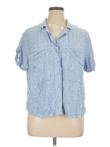 Universal Thread Short Sleeve Blouse (view 1)