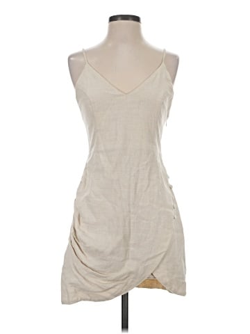 Urban Outfitters Casual Dress (view 1)