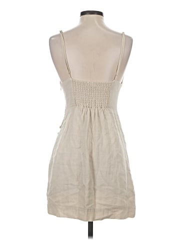 Urban Outfitters Casual Dress (view 2)
