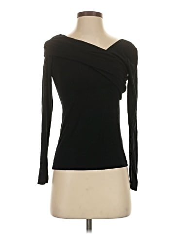 Donna Degnan Long Sleeve T-Shirt (view 1)