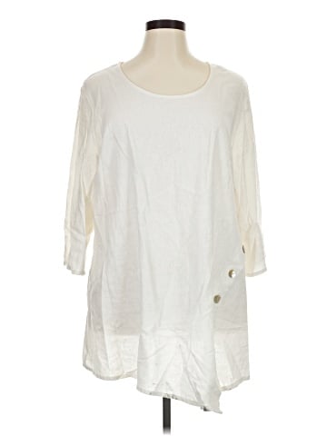 Jones & Co 3/4 Sleeve Top (view 1)