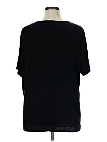 Old Navy Short Sleeve T-Shirt (view 2)