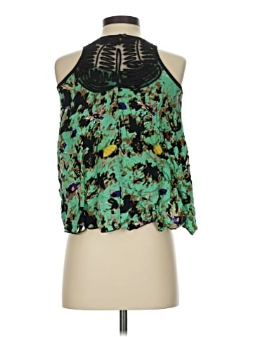 Hazel Sleeveless Blouse (view 2)