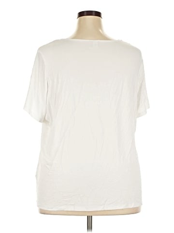 Old Navy Short Sleeve T-Shirt (view 2)
