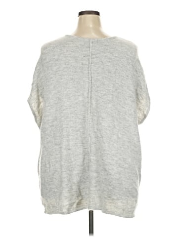 Liz Claiborne Sweater Vest (view 2)