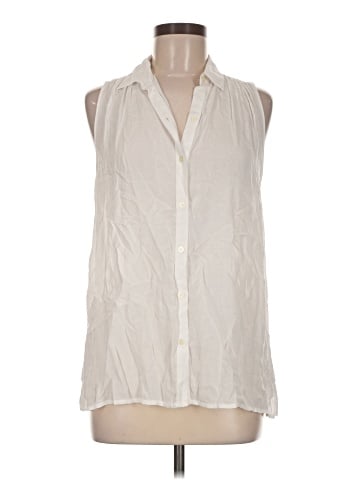 Gap Sleeveless Button-Down Shirt (view 1)