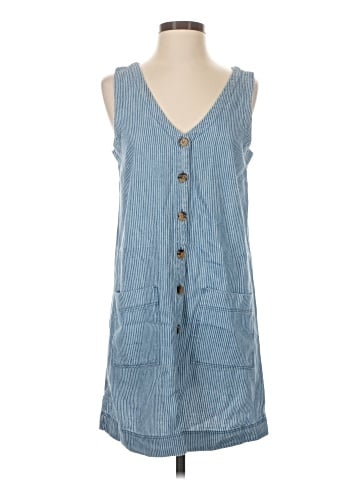 Old Navy Casual Dress (view 1)