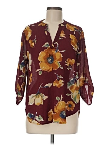 Le Lis 3/4 Sleeve Blouse (view 1)