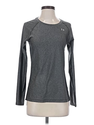 Under Armour Long Sleeve T-Shirt (view 1)
