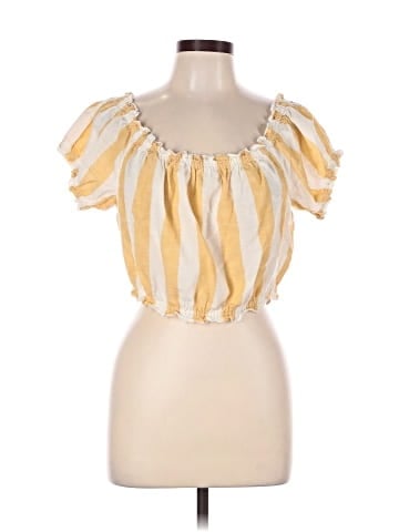 American Eagle Outfitters Short Sleeve Blouse (view 1)