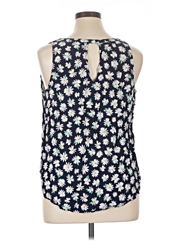 Old Navy Sleeveless Blouse (view 2)