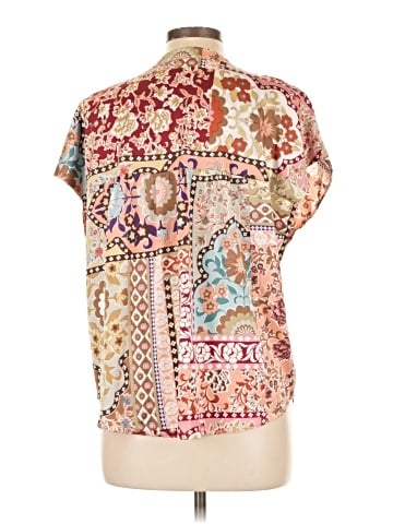 Cupcakes & Cashmere Short Sleeve Blouse (view 2)