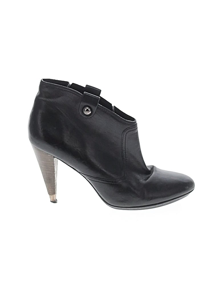 Pre-owned Coach Ankle Boots In Black