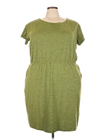 Columbia Casual Dress (view 1)