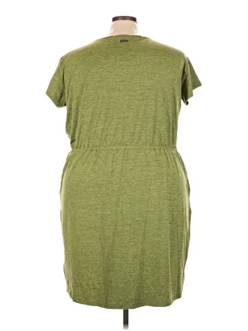 Columbia Casual Dress (view 2)