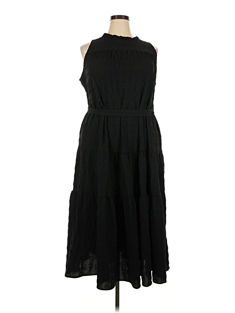 Pre-owned Bloomchic Casual Dress In Black