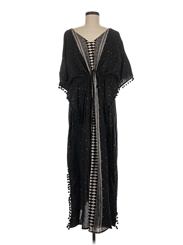 Pre-owned World Market Casual Dress In Black