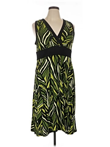 Apt. 9 Cocktail Dress (view 1)