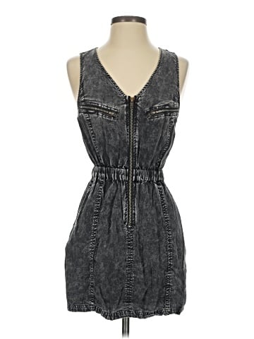 Forever 21 Casual Dress (view 1)