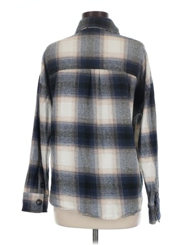 E&M Collection Long Sleeve Button-Down Shirt (view 2)