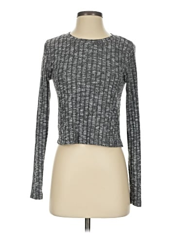 Forever 21 Long Sleeve T-Shirt (view 1)