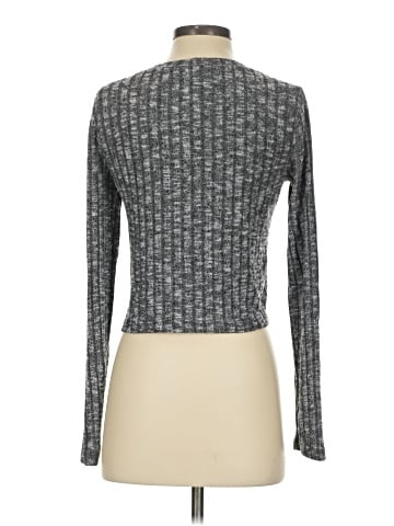 Forever 21 Long Sleeve T-Shirt (view 2)