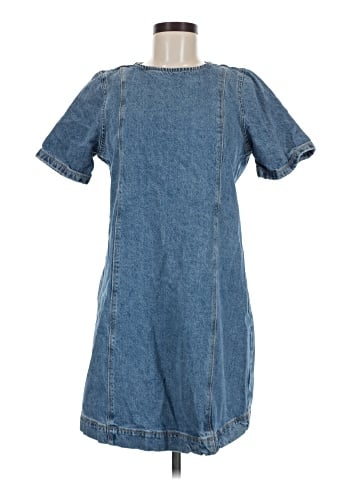 Old Navy Casual Dress (view 1)